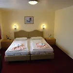 & Restaurant Beckmanns Winzerhaus 2* Urbar (Rhein-Hunsruck)