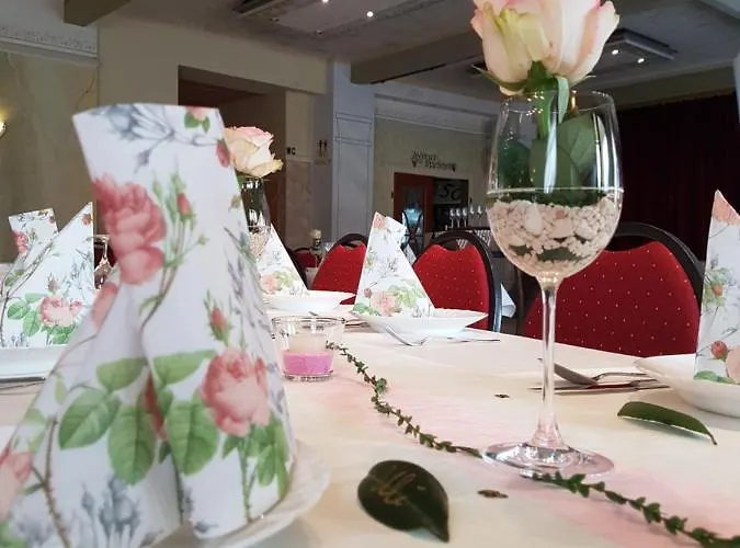 & Restaurant Beckmanns Winzerhaus Hotel 2*