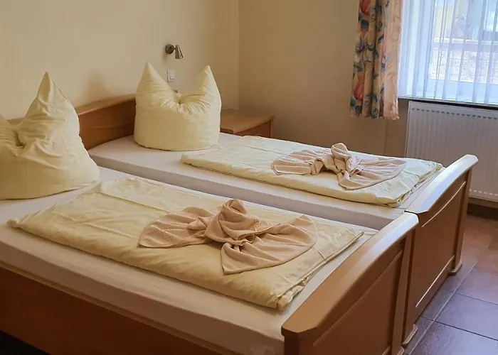 Hotel & Restaurant Beckmanns Winzerhaus 2*